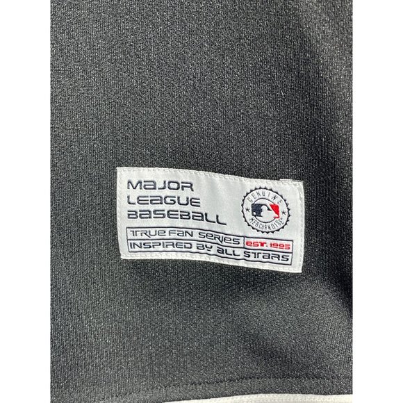 MLB True Fan Florida Miami Marlins Baseball Licensed Youth Kids Jersey Shirt NWT - Picture 3 of 6